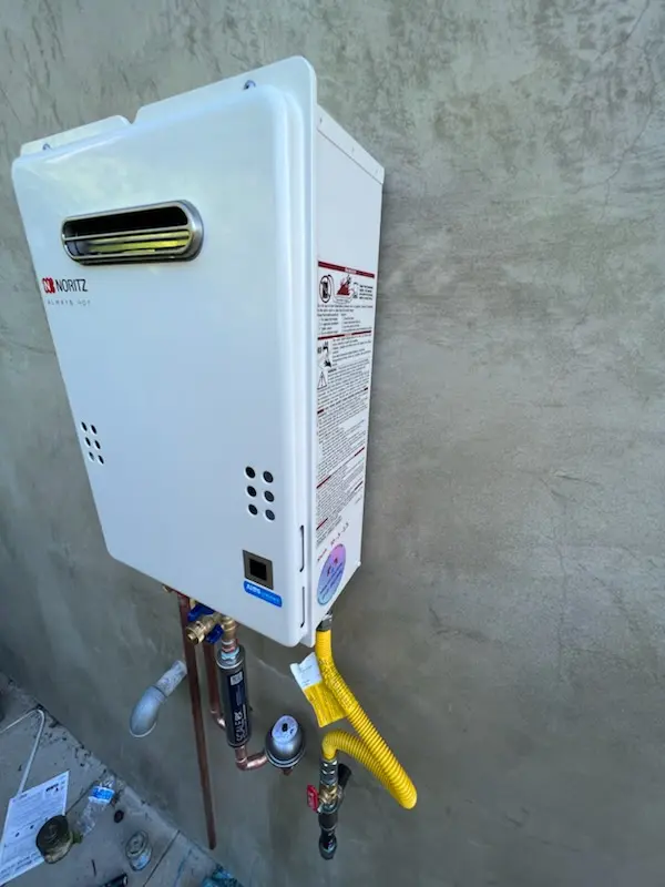 Tankless water heater installation for San Carlos homes